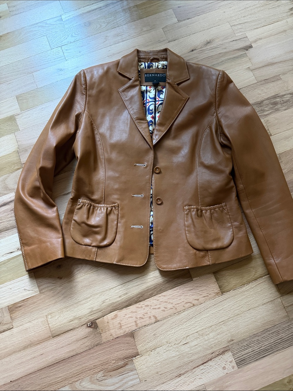 Bernardo Tan Leather Blazer Jacket with Patterned Lining